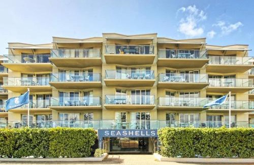 Scarborough Apartment | Sea Breeze Apartment - Direct Ocean Views - Top Floor