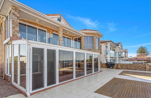 Barrack Point Apartment | Sea Breeze @ Barrack Point