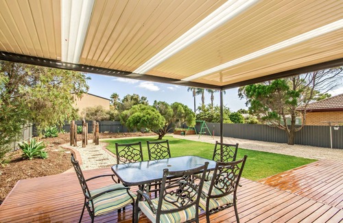 Port Willunga House | Sea Devine ~ Port Willunga - Charming, Comfy and Close to Port Willunga Beach | Pets Negotiable