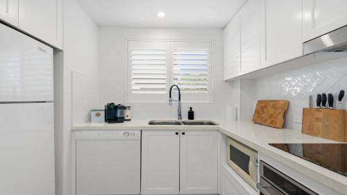 Terrigal House | Sea Glass