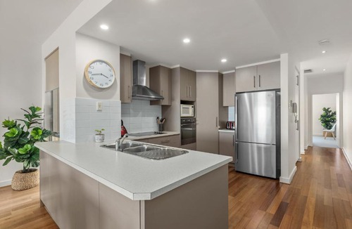 Aldinga Beach Apartment | Sea Star - Aldinga Beach - C21 SouthCoast Holidays