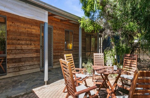 Port Willunga House | Sea-Vine Hideaway by Wine Coast Holiday Rentals