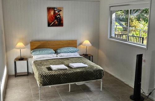 Cleveland House | SeaBreezeRetreat-BaySide-Redlands-Cleveland-Brisbane-GoldCoast!