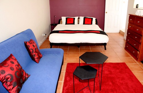 Seacliff Apartment | Seacliff Beach Studio-Awesome Value