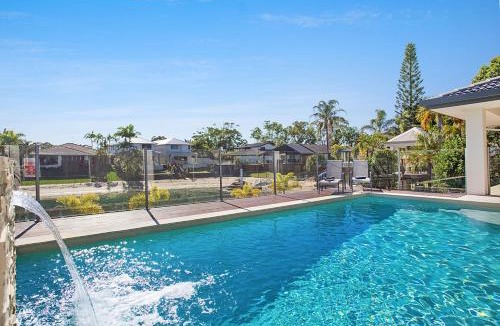 Broadbeach Waters House | Seaclusion Broadbeach