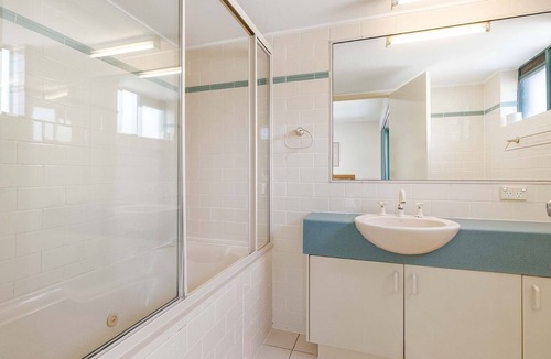 Moffat Beach Apartment | Seacrest Unit 4 Moffat Beach QLD