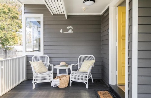 Capel Sound House | Seafarers Cottage