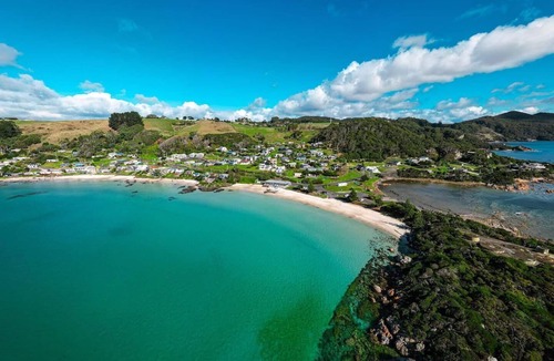 Boat Harbour Beach Apartment | Seascape Beach House - Ocean, sand and Cape