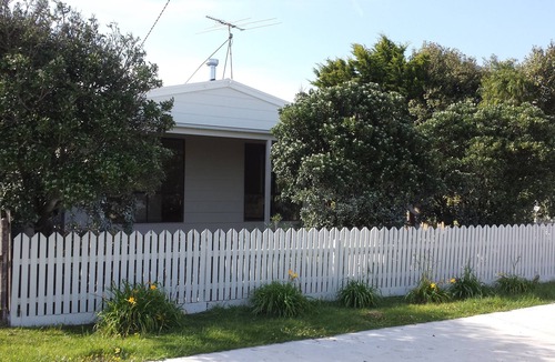 Surf Beach House | Seascape Beach Cottage