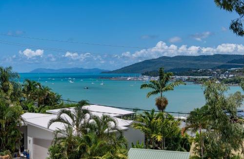 Cannonvale House | Seascape Paradise