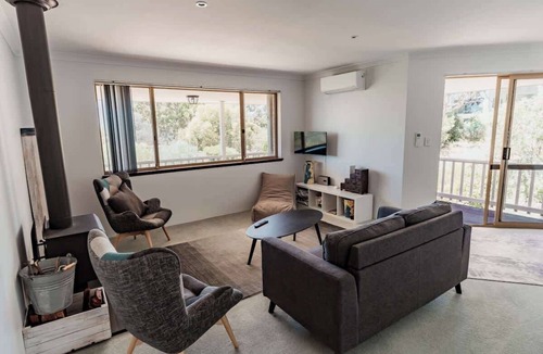 Eagle Bay House | Seascape - Where Coastal Fun and Adventure Meet