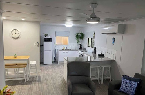 Slade Point House | Seaside Breezes with Wi-fi
