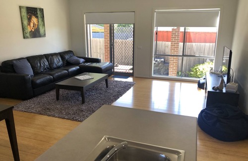Capel Sound House | Seaside Getaway - Walk to the Beach!