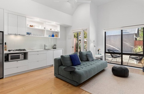Point Lonsdale Apartment | Seaside Hideaway - Point Lonsdale