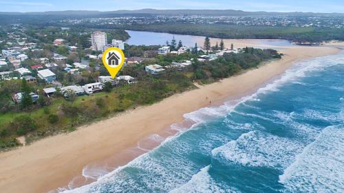 Currimundi House | Seaside Serenity - Luxury Beachfront Home