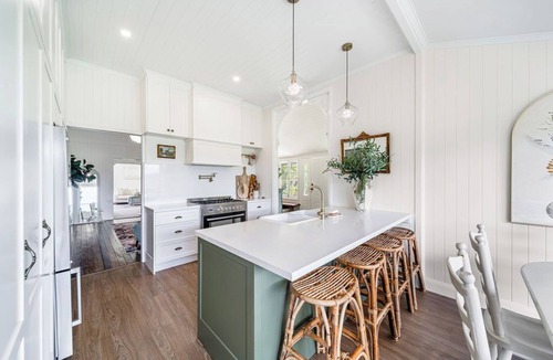 North Deep Creek House | Secluded Beautifully Renovated Queenslander on 37 Acres + Stunning Views