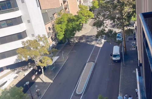 East Perth Apartment | Secured parking. Close to CBD, Casino, Optus Std/WACA, Elizabeth Qy, Northbridge