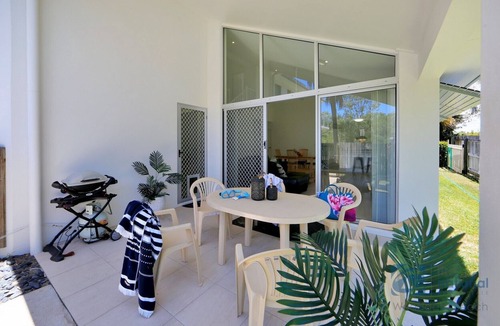 Woodgate House | Seeking Tranquility? This Ocean Front Unit is Very Private