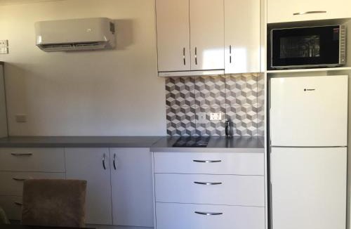 Greenways Landing Apartment | Self Contained Cabin