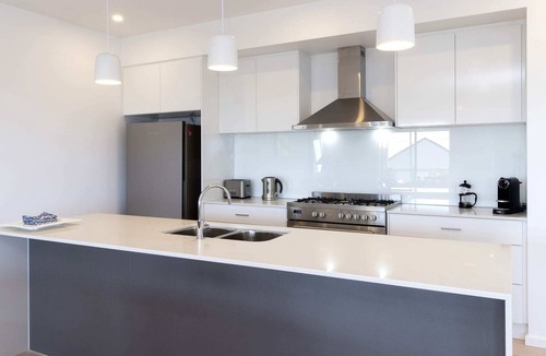 Sellicks Beach House | SELLICKS BEACHSIDE RETREAT unwind by the sea