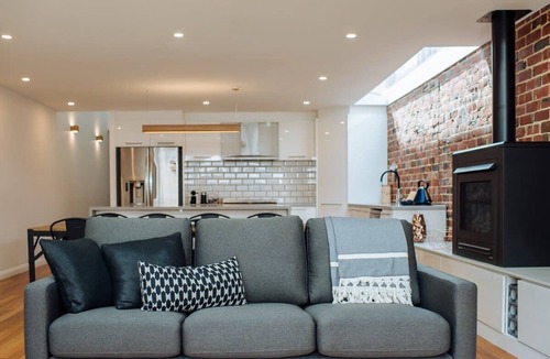 Seddon House | SENSATIONAL Renovated Cottage in Beautiful Seddon