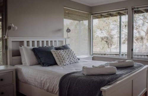 Coles Bay House | Sentinel at Freycinet