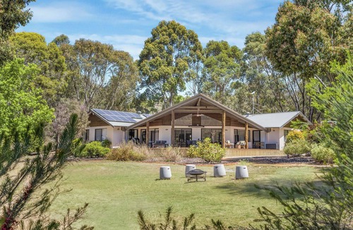 Quindalup House | SERENE AND SECLUDED RURAL ESCAPE BOASTING PANORAMIC BUSHLAND VISTAS