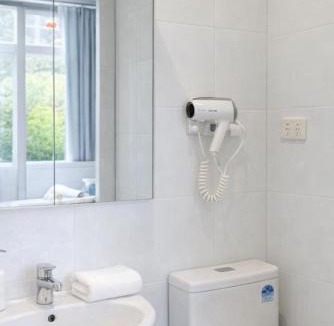 Kingsford House | Serene Double Studio - Mins to Station & UNSW