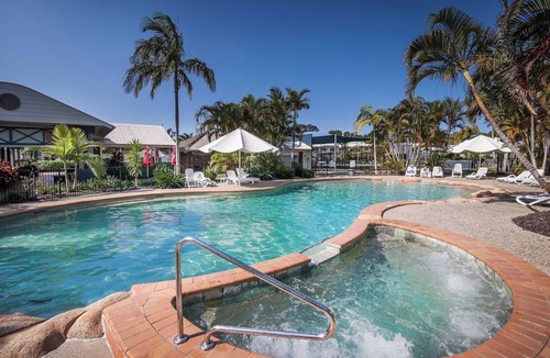 Noosaville Apartment | Serene Escape with Resort Amenities