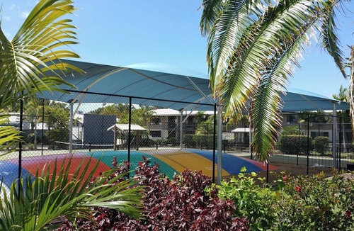 Noosaville Apartment | Serene Escape with Resort Amenities