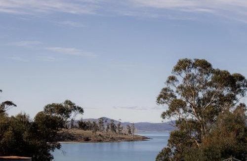 Primrose Sands House | Serene Vista Retreat Primrose Sands