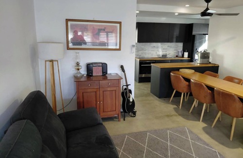 Toogoom House | Serenity Holiday Home by the sea