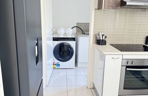 North Lakes House | Serenity Stay Brisbane