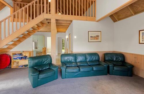 Sawmill Settlement House | Settle @ Sawmill