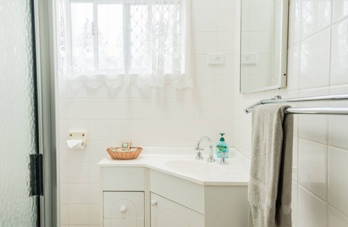 Tenterfield Hotel | Settlers Motor Inn