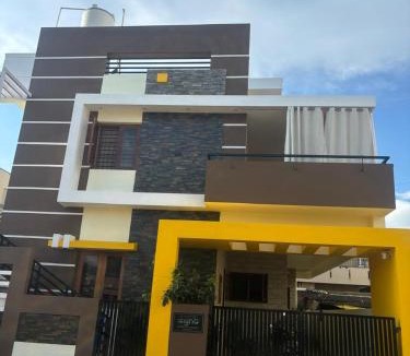 Chikkamagaluru Hostel | Seven Peak Hostel