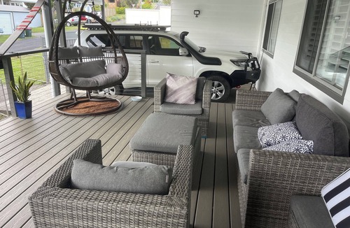 Forresters Beach House | Shack Near the Beach