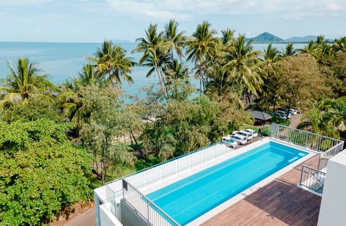 Palm Cove Apartment | Shara by Elysium Collection Palm Cove