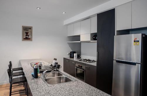Bundoora House | Shared House in Melbourne