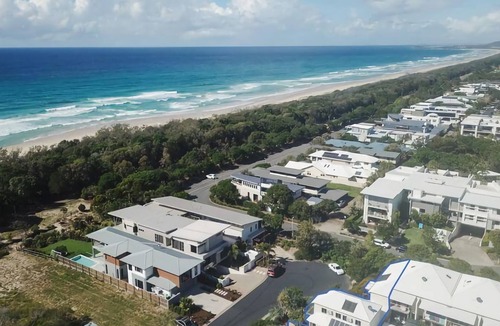 Casuarina House | She Oak Sands Beach House