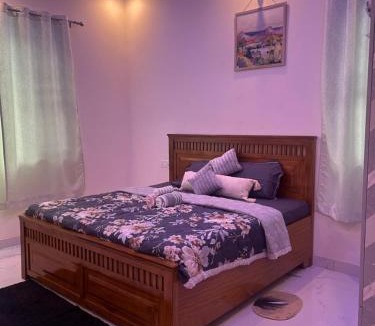 Bullawala Bed & Breakfast | Shelter and sky