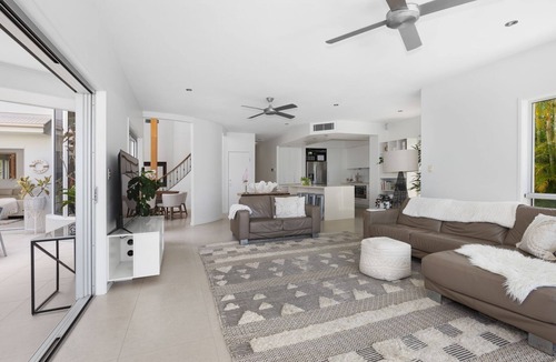 Noosaville House | Shorehaven Drive Noosa Waters