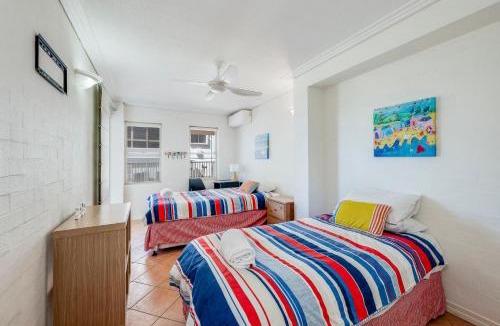 Bargara Hotel | Shoreline Apartments - Unit 9b