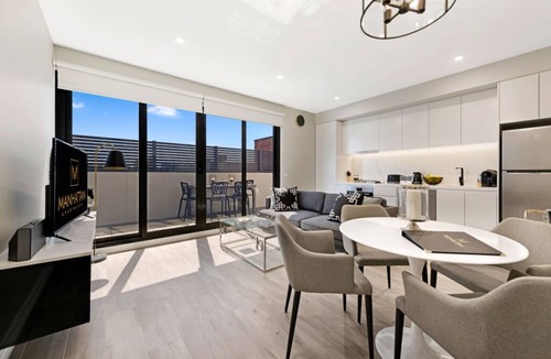 Glen Iris Apartment | Short Stay 2 Bedroom Deluxe Manhattan Glen Iris
