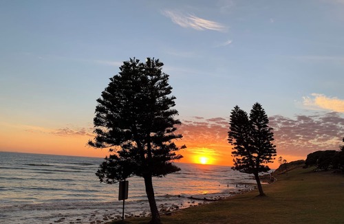 Torquay House | Short walk to surf, shops and all the best things Torquay has to offer