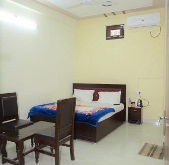 Faizabad Hotel | Shree Ramanam Palace
