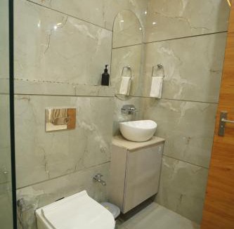Barsana Hotel | Shri Radha Krishnam