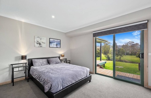 Eildon House | Silkwood on the Goulburn