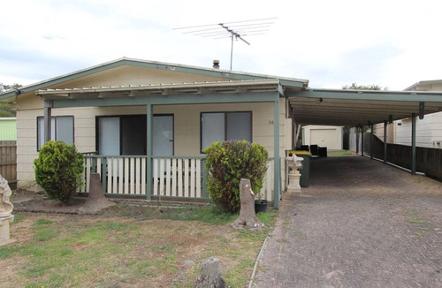 Cowes House | Silvanas Retreat