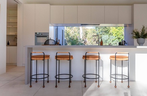 Flinders House | Silvertop House - In the heart of Flinders